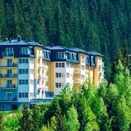 Apartment Splendid With Serene View
