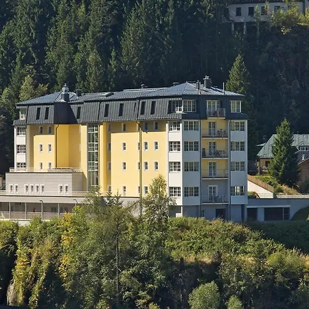 Near Lifts * Bad Gastein
